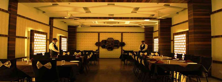 2405/Hotel Somdeep Palace - Indore 04.jpg